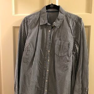 Women’s dress shirt.